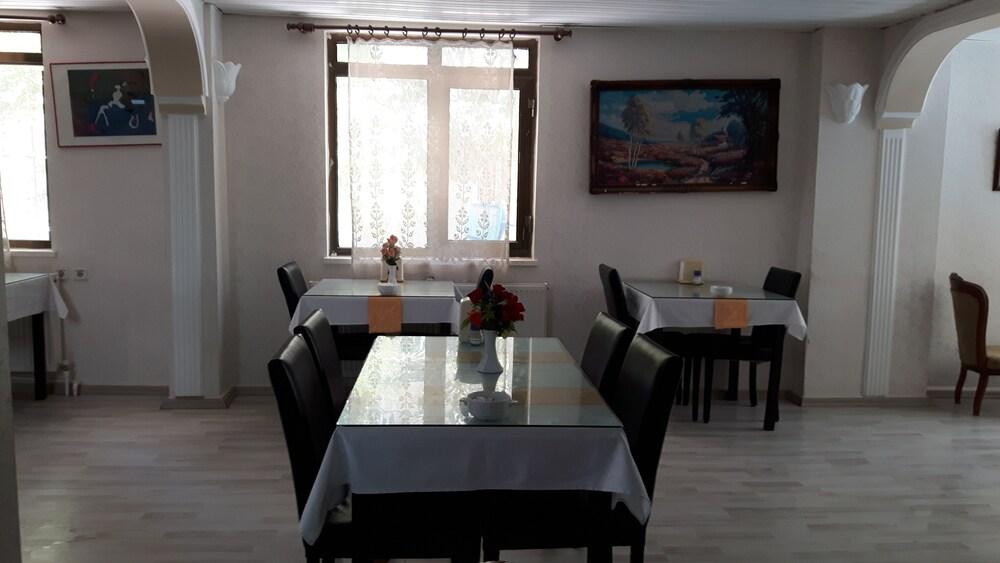 Kafkas Hotel อันตัลยา ภายนอก รูปภาพ